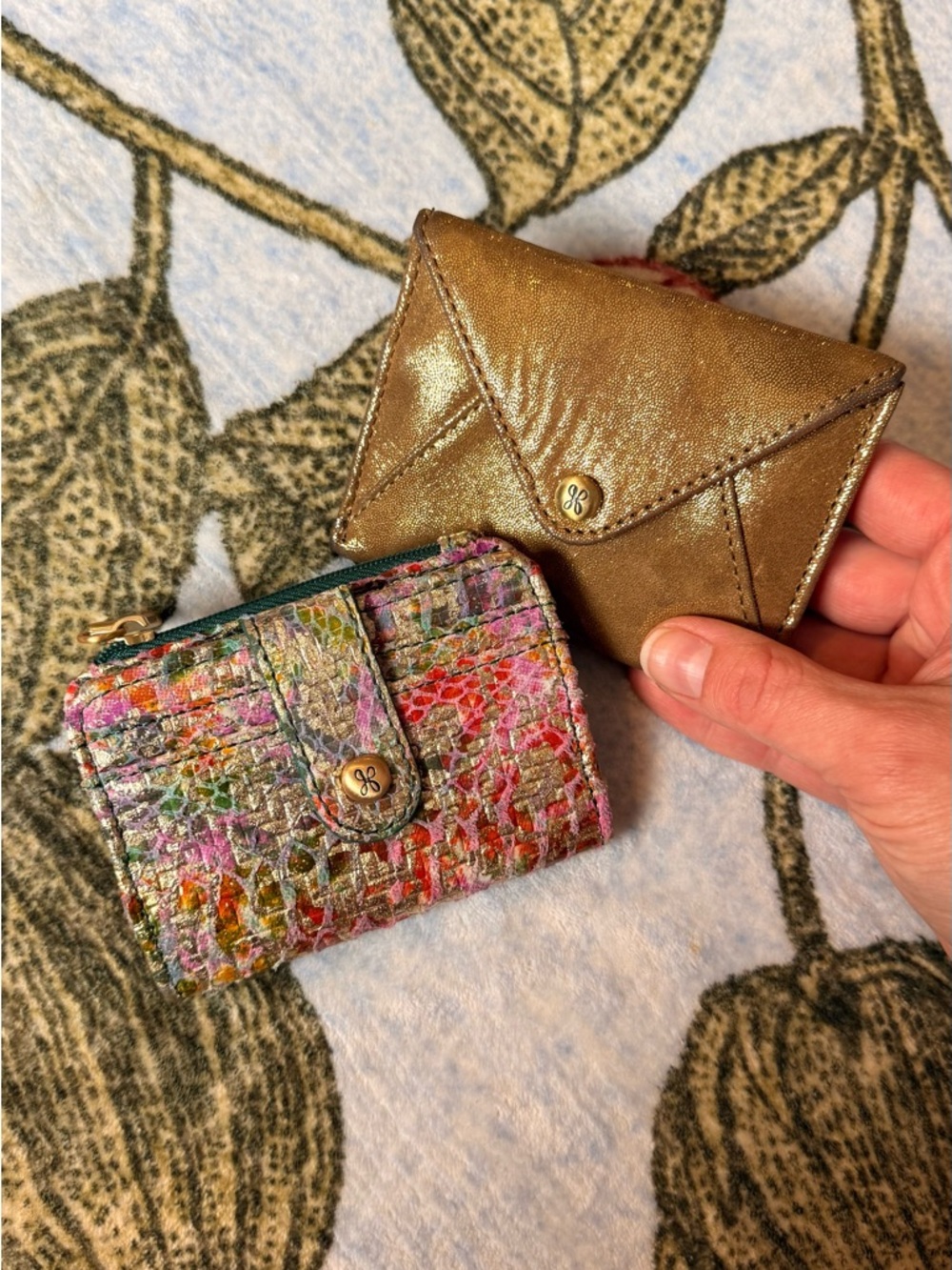 HOBO Compact Wallets